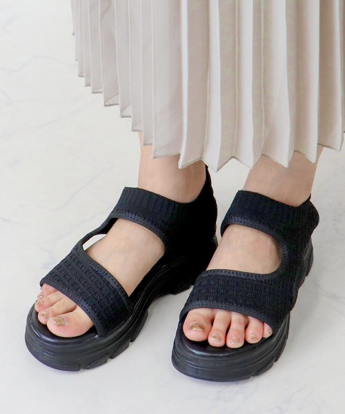 LibertyDoll(リバティードール)の「Liberty doll / 厚底ニットスポーツサンダル (4167)(サンダル・レディース・ベージュ/ホワイト/ブラック・S/M/L/LL/40/41/42/43/44)」の3枚目の写真