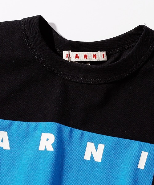 MARNI(マルニ)の「MARNI(マルニ)Kids & Junior ブランドロゴ半袖Tシャツカットソー(Tシャツ/カットソー・キッズ・ブラック/オフホワイト/グレー/ピンク・12Y/14Y/8Y/4Y/6Y/10Y)」の11枚目の写真