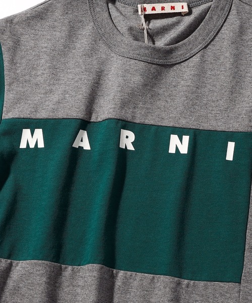 MARNI(マルニ)の「MARNI(マルニ)Kids & Junior ブランドロゴ半袖Tシャツカットソー(Tシャツ/カットソー・キッズ・ブラック/オフホワイト/グレー/ピンク・12Y/14Y/8Y/4Y/6Y/10Y)」の16枚目の写真