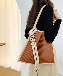 SHUSHU（シュシュ）の「プリーツトートバッグ（トートバッグ）」