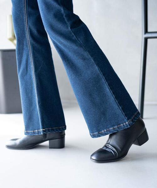 WEGO(ウィゴー)の「WEGO/ハイウエストストレッチデニムフレアパンツ(デニムパンツ・レディース・ブラック/ダークインディゴブルー・X-SMALL/SMALL/MEDIUM)」の7枚目の写真