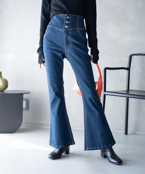 WEGO(ウィゴー)の「WEGO/ハイウエストストレッチデニムフレアパンツ(デニムパンツ・レディース・ブラック/ダークインディゴブルー・X-SMALL/SMALL/MEDIUM)」の11枚目の写真