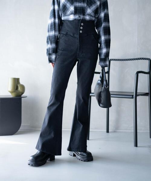 WEGO(ウィゴー)の「WEGO/ハイウエストストレッチデニムフレアパンツ(デニムパンツ・レディース・ブラック/ダークインディゴブルー・X-SMALL/SMALL/MEDIUM)」の15枚目の写真