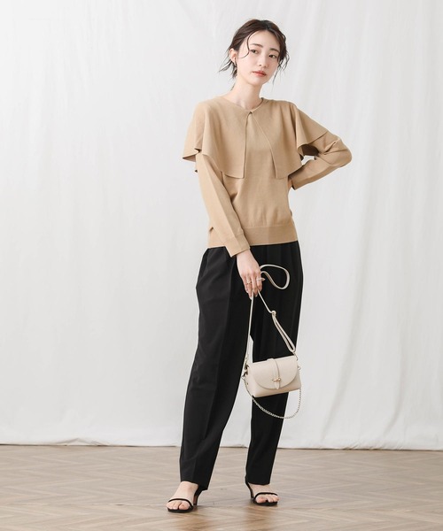 Gready Brilliant(グレディブリリアン)の「ケープ衿前後2wayニット(ニット/セーター・レディース・ネイビー/キャメル・38)」の3枚目の写真