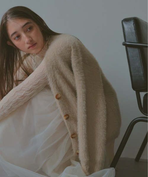 DRWCYS(ドロシーズ)の「シャギーカーディガン(カーディガン/ボレロ・レディース・ベージュ/ホワイト・FREE)」の2枚目の写真