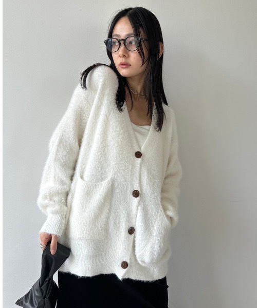 DRWCYS(ドロシーズ)の「シャギーカーディガン(カーディガン/ボレロ・レディース・ベージュ/ホワイト・FREE)」の16枚目の写真