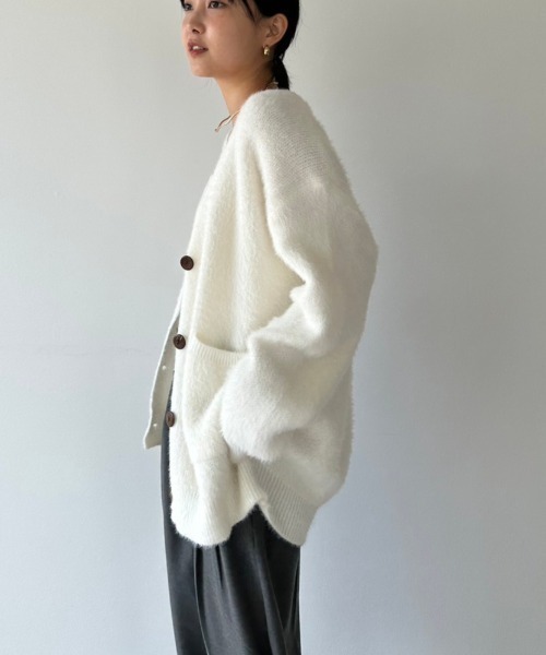 DRWCYS(ドロシーズ)の「シャギーカーディガン(カーディガン/ボレロ・レディース・ベージュ/ホワイト・FREE)」の21枚目の写真