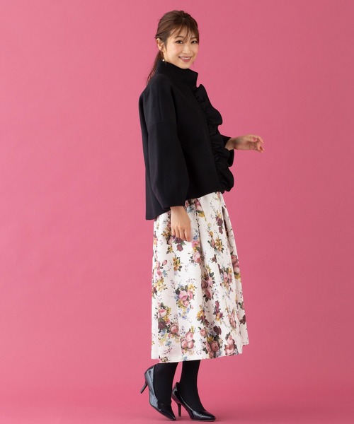 Rose Tiara（ローズティアラ）の「フリルコクーンショートコート