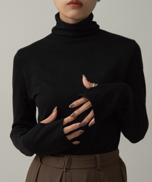 lawgy（ラウジー）の「simple turtleneck pullover（Tシャツ/カットソー・レディース・ブラック/アイボリー・FREE）」の8枚目の写真