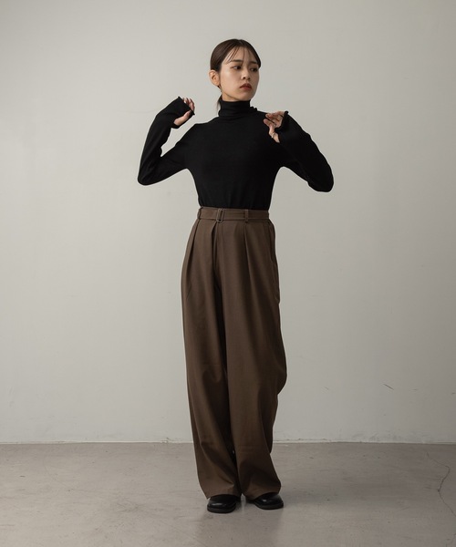 lawgy（ラウジー）の「simple turtleneck pullover（Tシャツ/カットソー・レディース・ブラック/アイボリー・FREE）」の10枚目の写真