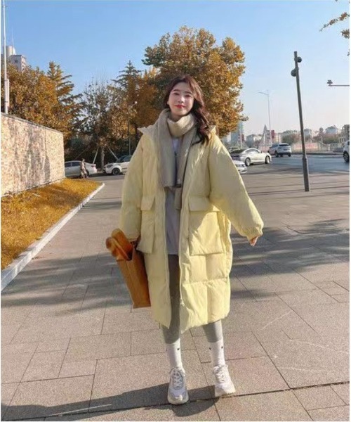 Ritzy(リッツィー)の「オーバーサイズ スタンドカラー エコダウンコート(ダウンジャケット/コート・レディース・イエロー/ホワイト/ブラック・M/L)」の12枚目の写真