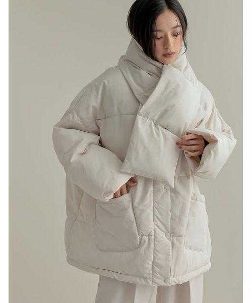 新品・タグ付き エイミー イストワール ガウンコート マフラー付き sakishimatokyo ダウンコート ダウンジャケット 「マフラー付き