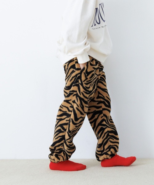 LOWRYS FARM（ローリーズファーム）の「フリースジョグパンツ　987222（その他パンツ・キッズ・その他/イエロー/ブルー・130cm/140cm/120cm/150cm/110cm）」の3枚目の写真