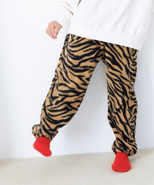 LOWRYS FARM（ローリーズファーム）の「フリースジョグパンツ　987222（その他パンツ・キッズ・その他/イエロー/ブルー・130cm/140cm/120cm/150cm/110cm）」の22枚目の写真