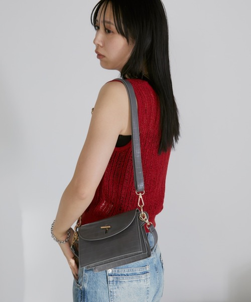 Aunt Marie's(アントマリーズ)の「型押しミニスクエアショルダー/ウォレットショルダー(ショルダーバッグ・レディース・グレー/ブラック/シルバー・FREE)」の21枚目の写真