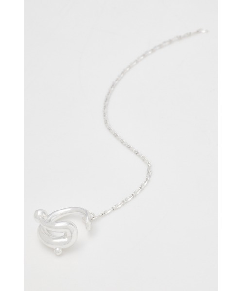 SLY（スライ）の「R/C SWAY CHAIN EAR CUFF リッチコーティング スウェイ チェーン イヤーカフ（イヤーカフ・レディース・シルバー/ゴールド・FREE）」の8枚目の写真