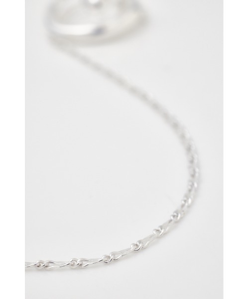 SLY（スライ）の「R/C SWAY CHAIN EAR CUFF リッチコーティング スウェイ チェーン イヤーカフ（イヤーカフ・レディース・シルバー/ゴールド・FREE）」の3枚目の写真