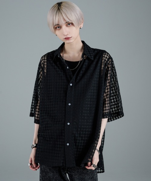 ADRER(アドラー)の「loose silhouette lace/sheer shirt / ルーズシルエットレース/シアーシャツ(シャツ/ブラウス・メンズ・ブラック/ダークブラック/アイボリー/ホワイト・LARGE/MEDIUM/SMALL/X-SMALL)」の3枚目の写真