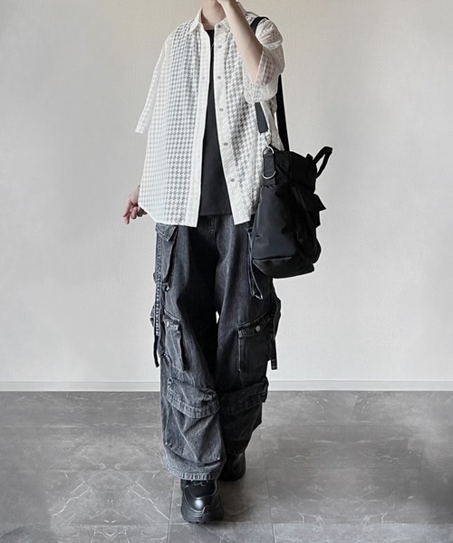 ADRER(アドラー)の「loose silhouette lace/sheer shirt / ルーズシルエットレース/シアーシャツ(シャツ/ブラウス・メンズ・ブラック/ダークブラック/アイボリー/ホワイト・LARGE/MEDIUM/SMALL/X-SMALL)」の8枚目の写真