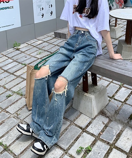 Mayree(メイリー)の「【Mayree】ダメージ ペイント ハイウエスト ストレート ワイドデニムパンツ(デニムパンツ・レディース・ブラック/ブルー・SMALL/MEDIUM/LARGE/X-LARGE)」の7枚目の写真