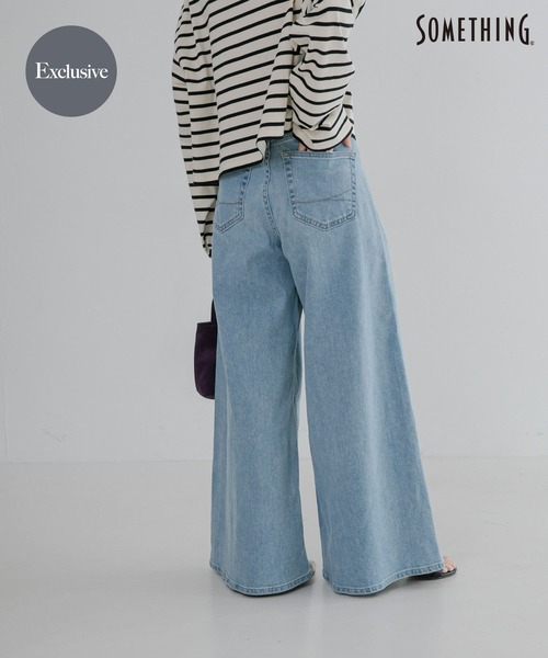 SOMETHING（サムシング）の「『別注』SOMETHING×URBAN RESEARCH　 SUPER LISAWIDE（デニムパンツ・レディース・ライトブルー/ホワイト・SMALL/MEDIUM）」の2枚目の写真