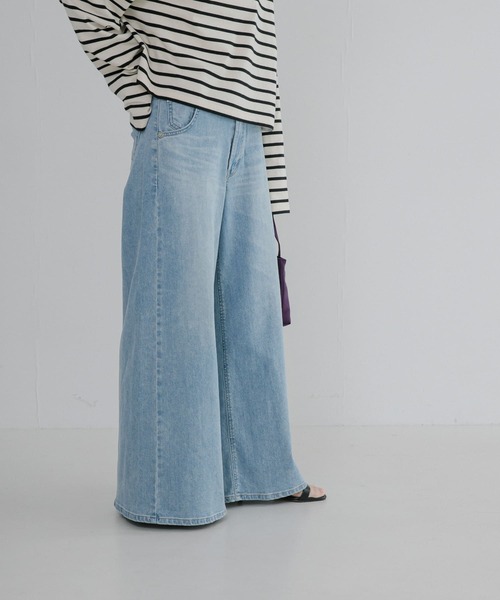 SOMETHING（サムシング）の「『別注』SOMETHING×URBAN RESEARCH　 SUPER LISAWIDE（デニムパンツ・レディース・ライトブルー/ホワイト・SMALL/MEDIUM）」の20枚目の写真