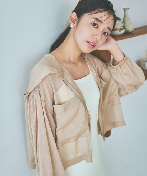 mysty woman（ミスティウーマン）の「ラメシアーパーカー　104433（パーカー・レディース・チャコールグレー/ブルー系その他/ライトベージュ・FREE）」の17枚目の写真