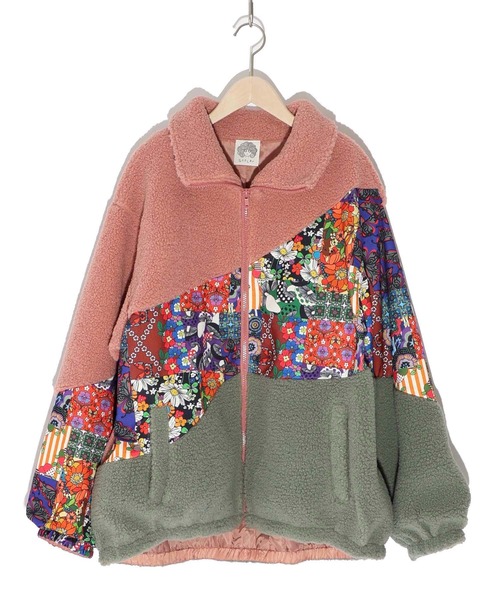 【最終値下げ】パッチワーク花柄ジャケット ScoLar（スカラー）の「133734：ネコor花柄パッチワーク風 プードル