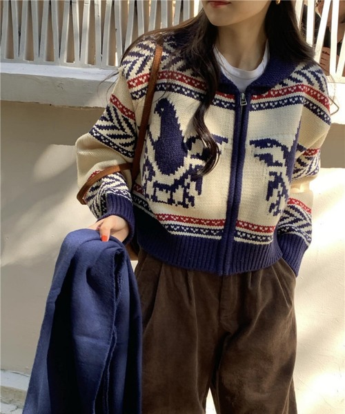 MAISON DE THERESE（メゾン ド テレーズ）の「フルジップケーブルニットカーディガン レトロジャガードZIPカーデ（カーディガン/ボレロ・レディース・ネイビー・FREE）」の3枚目の写真