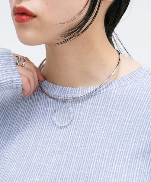 KBF（ケイビーエフ）の「2WAYガラスワントップチョーカー（ネックレス・レディース・クリア/ブルー・ONE）」の5枚目の写真