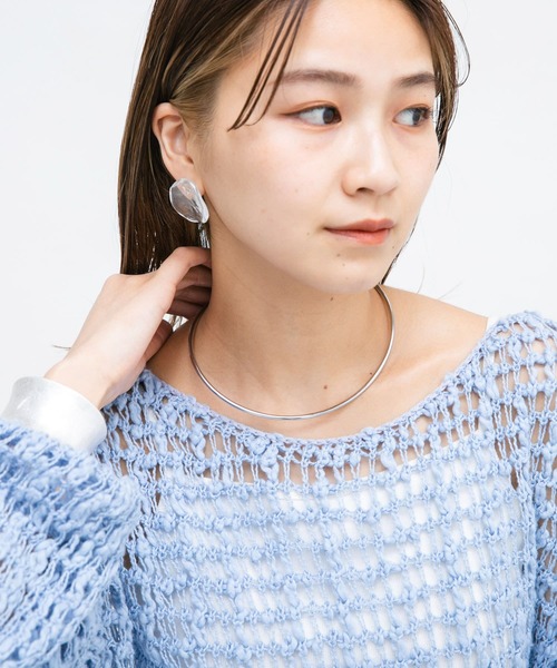 KBF（ケイビーエフ）の「2WAYガラスワントップチョーカー（ネックレス・レディース・クリア/ブルー・ONE）」の12枚目の写真