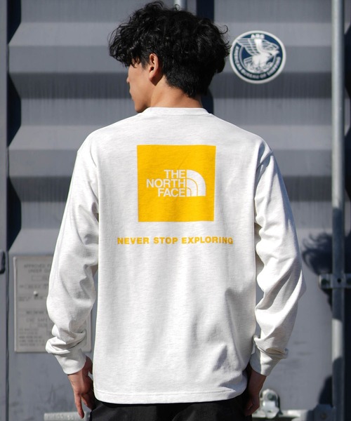 THE NORTH FACE(ザノースフェイス)の「THE NORTH FACE ザ・ノース・フェイス 長袖 Tシャツ ロングスリーブバックスクエアロゴティー NT32442(Tシャツ/カットソー・メンズ・ネイビー/グリーン/ホワイト/ブラック/ホワイト×グレー/スモークグレー/ブラック×ブラック/クリアブルー/ホワイト×ブラック/ミックスグレー/ホワイト×イエロー・M/L/XL/S/XXL)」の17枚目の写真