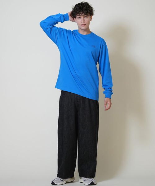 THE NORTH FACE(ザノースフェイス)の「THE NORTH FACE ザ・ノース・フェイス 長袖 Tシャツ ロングスリーブバックスクエアロゴティー NT32442(Tシャツ/カットソー・メンズ・ネイビー/グリーン/ホワイト/ブラック/ホワイト×グレー/スモークグレー/ブラック×ブラック/クリアブルー/ホワイト×ブラック/ミックスグレー/ホワイト×イエロー・M/L/XL/S/XXL)」の20枚目の写真