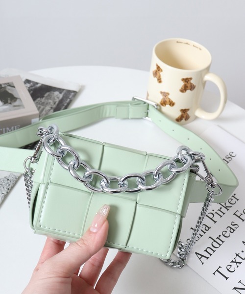 ✧‧˚ Fatima✧‧˚ハンドメイド 手編み バタフライ模様 バッグ スーパーPayPay チャンキーニット バッグ レディース 手作り