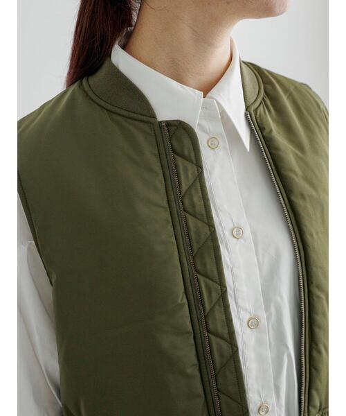 Te chichi(テチチ)の「MA-1ベスト(ベスト・レディース・カーキ/オフホワイト・F)」の18枚目の写真