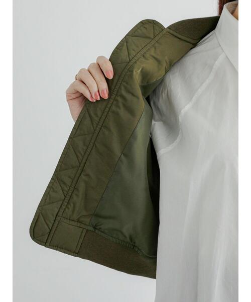 Te chichi(テチチ)の「MA-1ベスト(ベスト・レディース・カーキ/オフホワイト・F)」の17枚目の写真