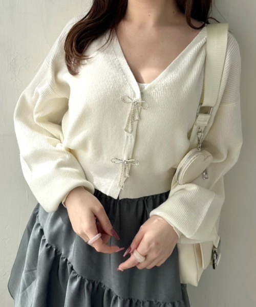 OLIVE des OLIVE(オリーブデオリーブ)の「リボンビジューカーディガン 1041050100(カーディガン/ボレロ・レディース・ブラック/ブラック系その他/オフホワイト/ピンク/サックスブルー・FREE)」の18枚目の写真