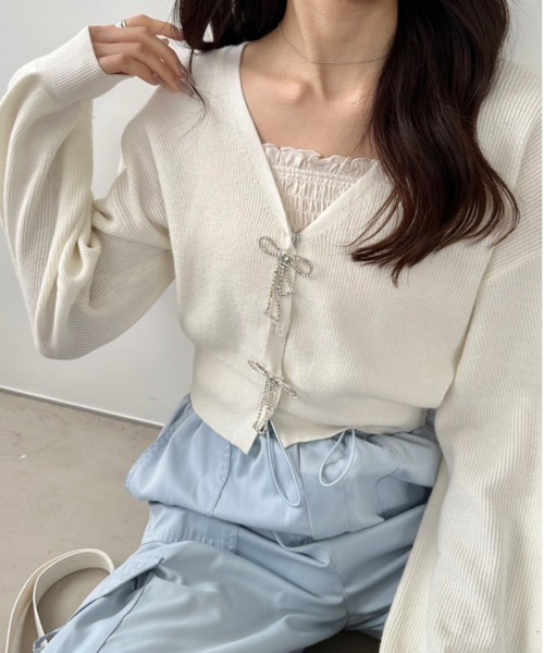 OLIVE des OLIVE(オリーブデオリーブ)の「リボンビジューカーディガン 1041050100(カーディガン/ボレロ・レディース・ブラック/ブラック系その他/オフホワイト/ピンク/サックスブルー・FREE)」の19枚目の写真