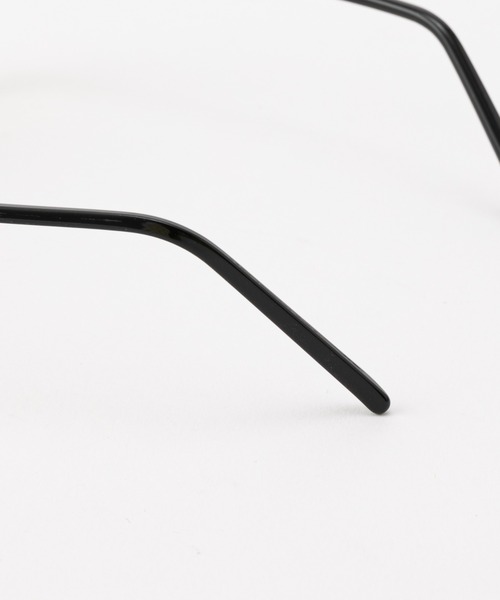 COLONY 2139（コロニートゥーワンスリーナイン）の「コンビ伊達メガネ（メガネ・レディース・クリア・FREE）」の2枚目の写真