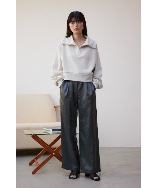 AZUL by moussy(アズールバイマウジー)の「ラメ裏毛ジップアップトップス(スウェット・レディース・グレー/アイボリー/ブラック・FREE)」の6枚目の写真