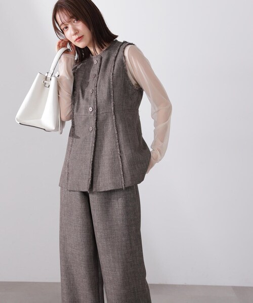 N.(N. Natural Beauty Basic)(エヌエヌナチュラルビューティーベーシック)の「◆ペプラムジレ&ワイドパンツセット(セットアップ・レディース・ベージュ/グレイッシュベージュ・MEDIUM)」の10枚目の写真