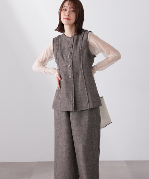 N.(N. Natural Beauty Basic)(エヌエヌナチュラルビューティーベーシック)の「◆ペプラムジレ&ワイドパンツセット(セットアップ・レディース・ベージュ/グレイッシュベージュ・MEDIUM)」の11枚目の写真