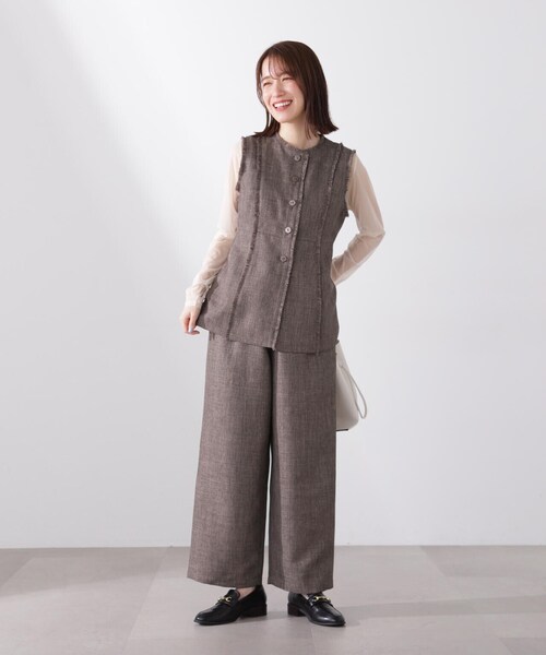 N.(N. Natural Beauty Basic)(エヌエヌナチュラルビューティーベーシック)の「◆ペプラムジレ&ワイドパンツセット(セットアップ・レディース・ベージュ/グレイッシュベージュ・MEDIUM)」の15枚目の写真