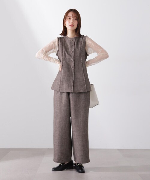 N.(N. Natural Beauty Basic)(エヌエヌナチュラルビューティーベーシック)の「◆ペプラムジレ&ワイドパンツセット(セットアップ・レディース・ベージュ/グレイッシュベージュ・MEDIUM)」の17枚目の写真