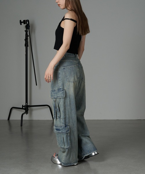 RAY CASSIN ブラック シアーカーゴパンツ RAY CASSIN（レイカズン）の「シアーカーゴパンツ（カーゴパンツ