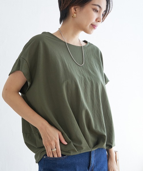 ikka(イッカ)の「鹿の子前身タックプルオーバー(Tシャツ/カットソー・レディース・ブルー/ベージュ/マスタード/モカ/ネイビー/グリーン・M/L/S)」の1枚目の写真