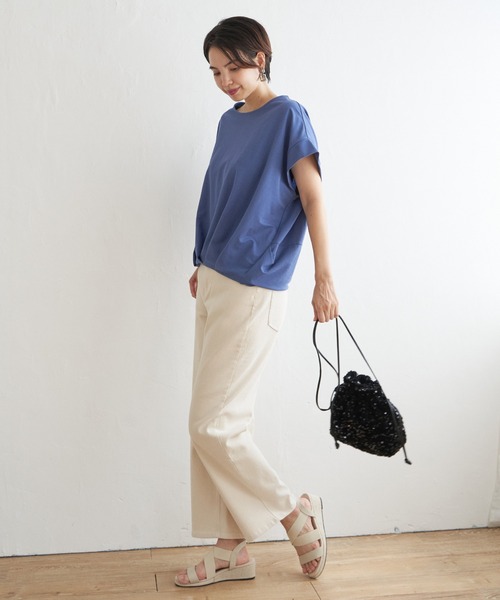 ikka(イッカ)の「鹿の子前身タックプルオーバー(Tシャツ/カットソー・レディース・ブルー/ベージュ/マスタード/モカ/ネイビー/グリーン・M/L/S)」の10枚目の写真