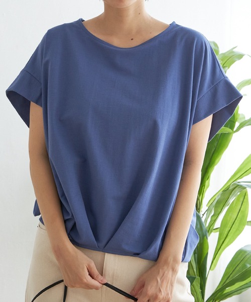 ikka(イッカ)の「鹿の子前身タックプルオーバー(Tシャツ/カットソー・レディース・ブルー/ベージュ/マスタード/モカ/ネイビー/グリーン・M/L/S)」の9枚目の写真