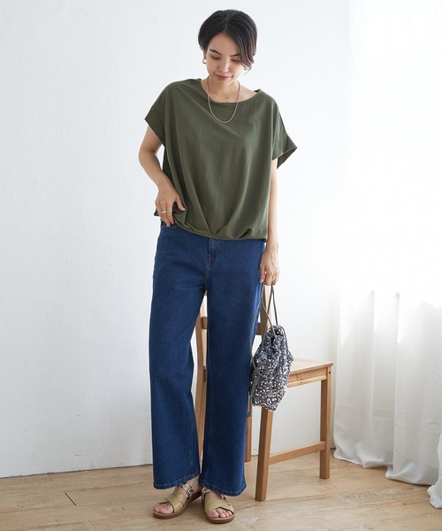 ikka(イッカ)の「鹿の子前身タックプルオーバー(Tシャツ/カットソー・レディース・ブルー/ベージュ/マスタード/モカ/ネイビー/グリーン・M/L/S)」の8枚目の写真