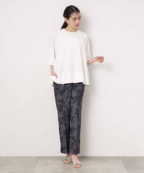 OPAQUE.CLIP（オペークドットクリップ）の「◆バックフハクドッキングAラインカットソー【洗濯機洗い可】（Tシャツ/カットソー・レディース・ホワイト/ブラック/ベージュ・38/42/40）」の17枚目の写真